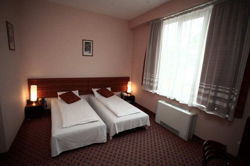 Mesogios Hotel Κισινάου Εξωτερικό φωτογραφία