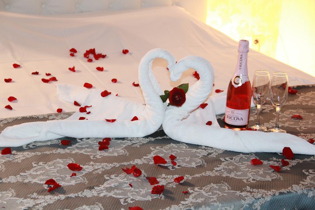 Mesogios Hotel Κισινάου Εξωτερικό φωτογραφία