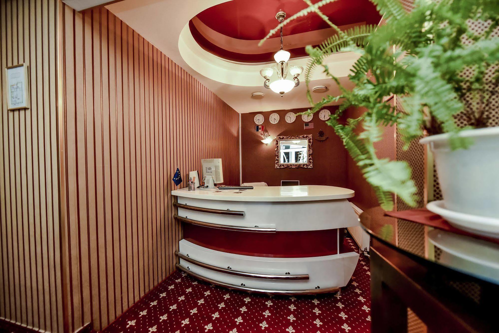 Mesogios Hotel Κισινάου Εξωτερικό φωτογραφία
